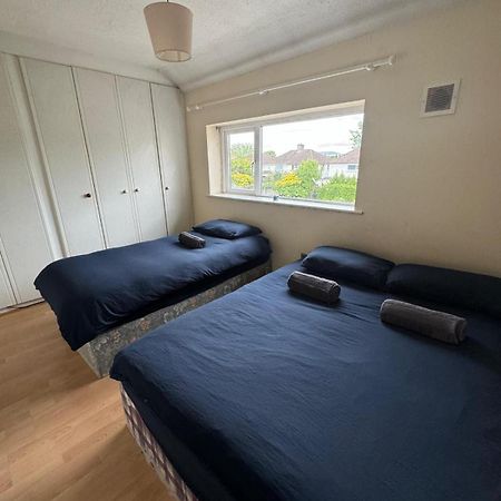 Nice Double Room Near Omni Shopping Dublin Extérieur photo