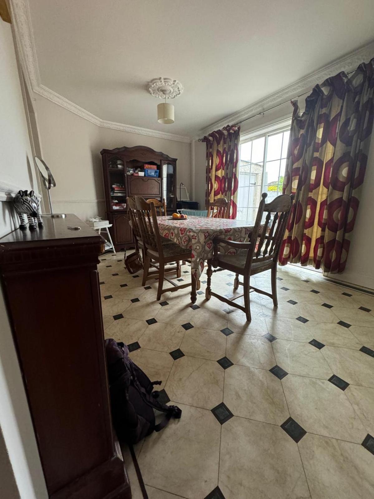 Nice Double Room Near Omni Shopping Dublin Extérieur photo