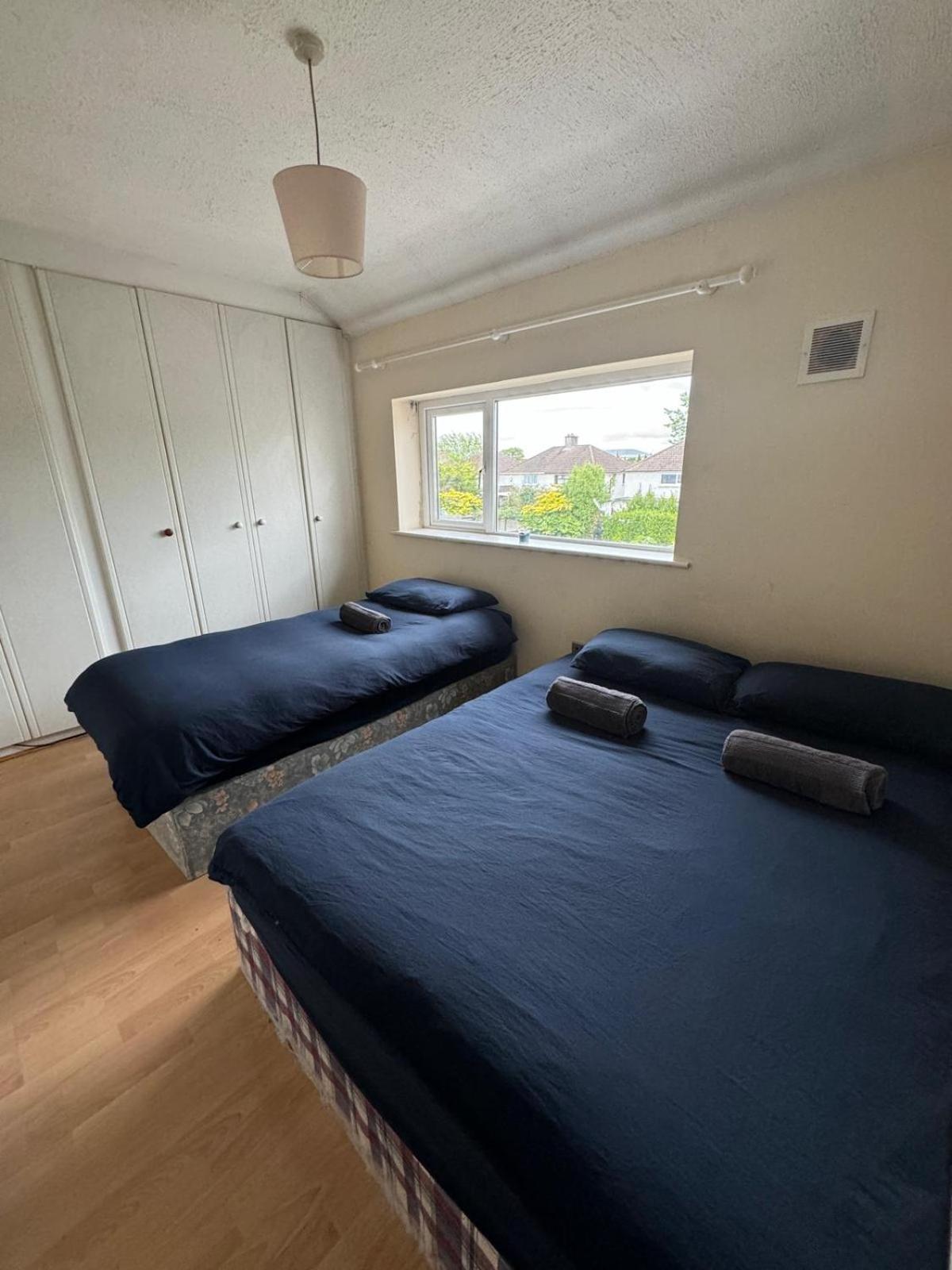 Nice Double Room Near Omni Shopping Dublin Extérieur photo